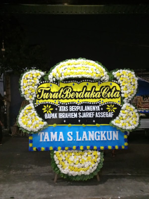 Papan Bunga Duka di Wakuwo